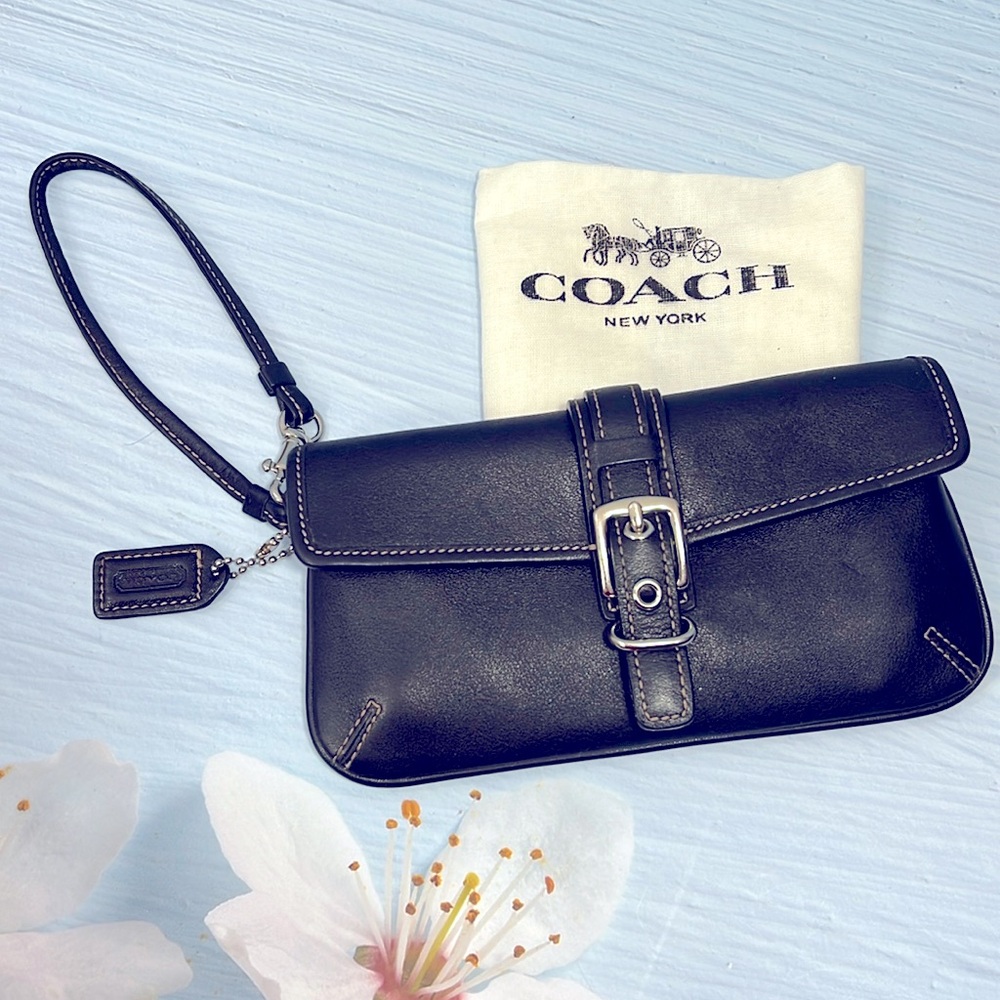 🌺 COACH SLIM BLACK LEATHER SILVER BUCKLE WRISTLET BAG VINTAGE